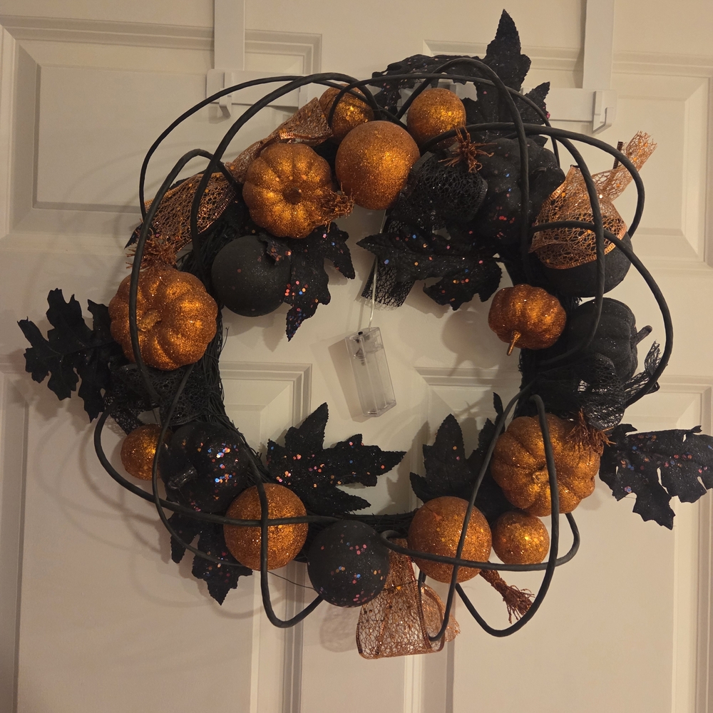 Festive Halloween Wreath with Glitter Pumpkins- MAKE AN OFFER
